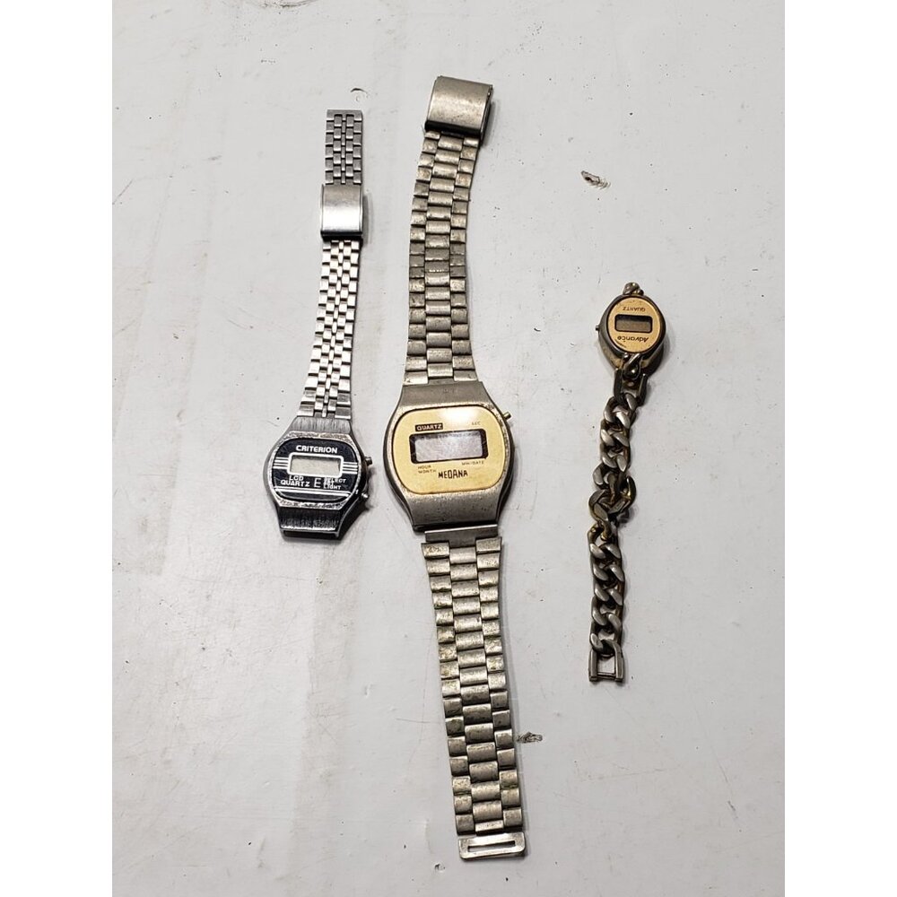Vintage Lot Of 3 Watches Medana Quarts Criterion LCD Quartz Advance Quartz